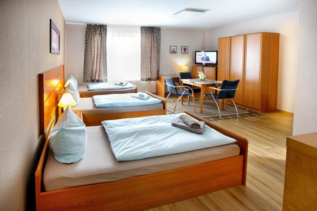 Appart Hotel Rossdorf Rossdorf  Ngoại thất bức ảnh