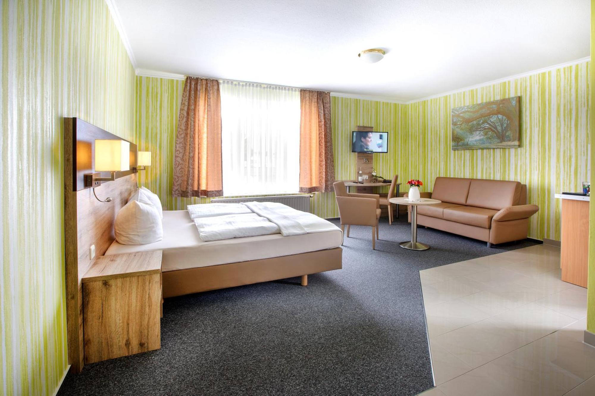 Appart Hotel Rossdorf Rossdorf  Ngoại thất bức ảnh